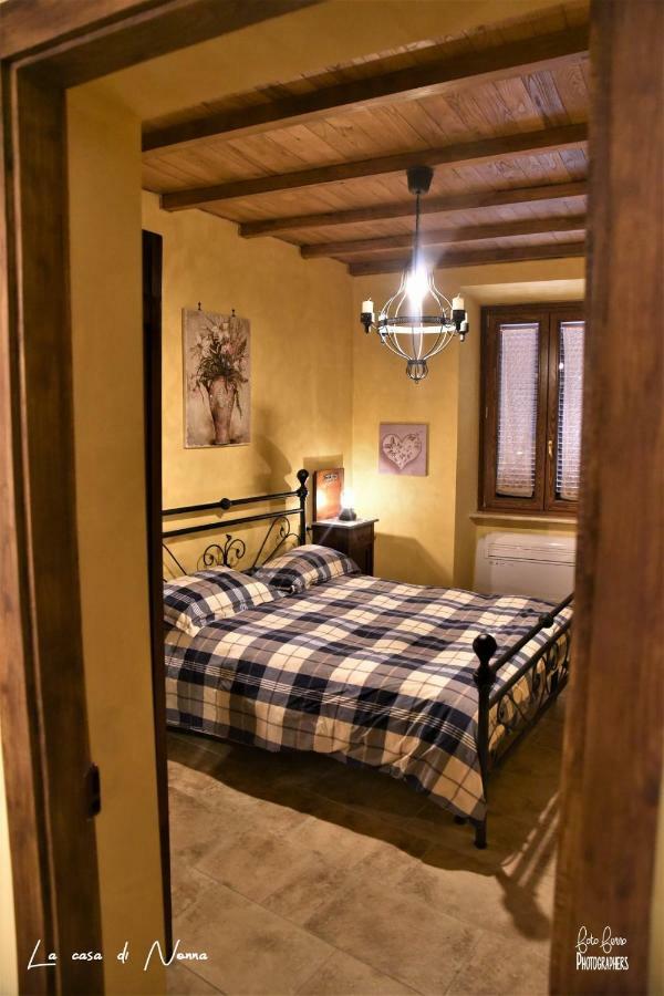 La Casa Di Nonna Hotel Tivoli Luaran gambar