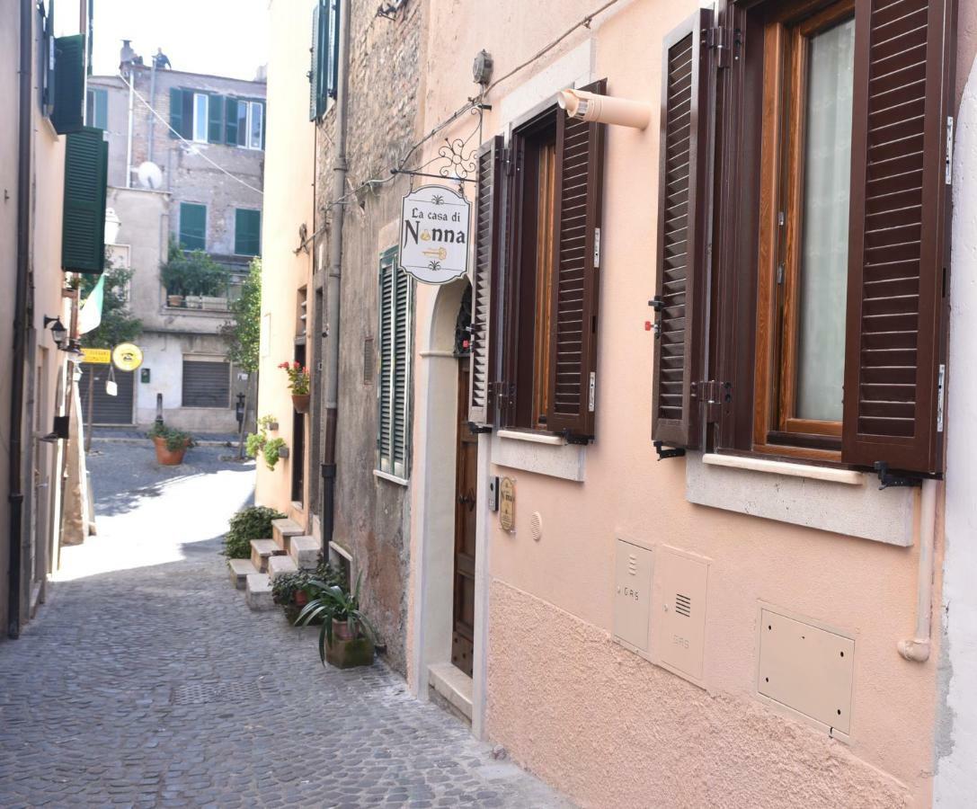 La Casa Di Nonna Hotel Tivoli Luaran gambar