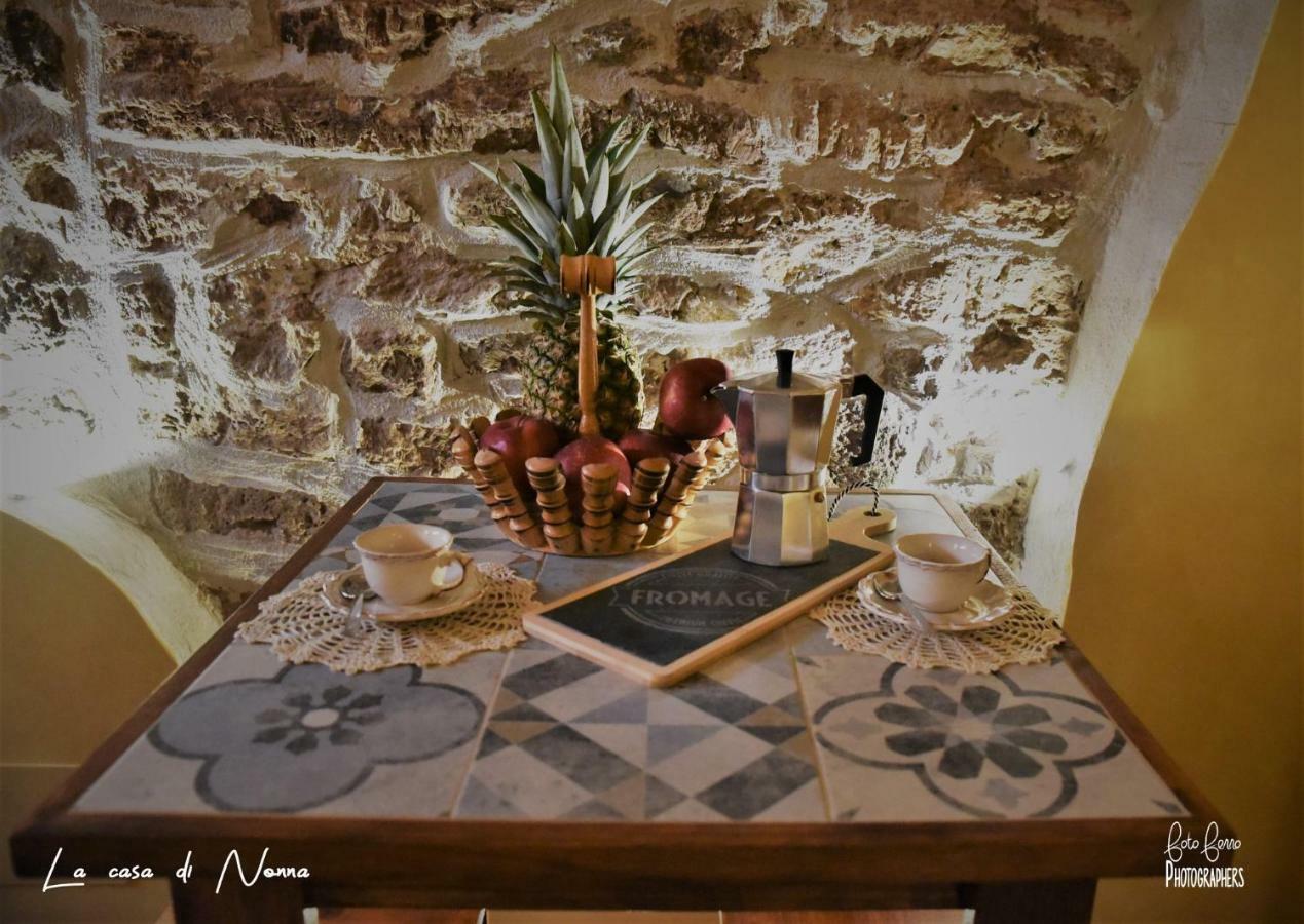 La Casa Di Nonna Hotel Tivoli Luaran gambar