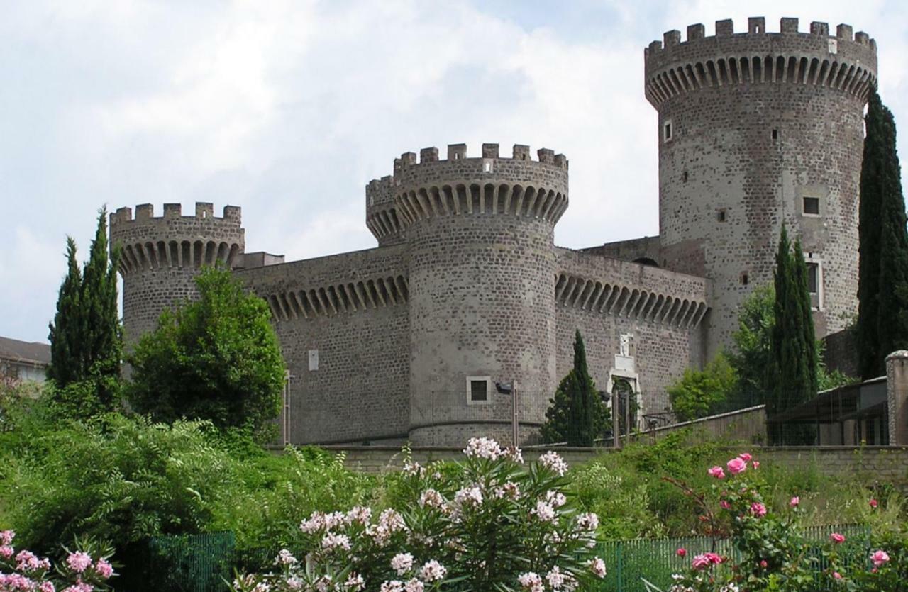 La Casa Di Nonna Hotel Tivoli Luaran gambar