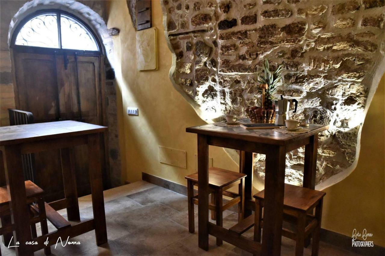 La Casa Di Nonna Hotel Tivoli Luaran gambar